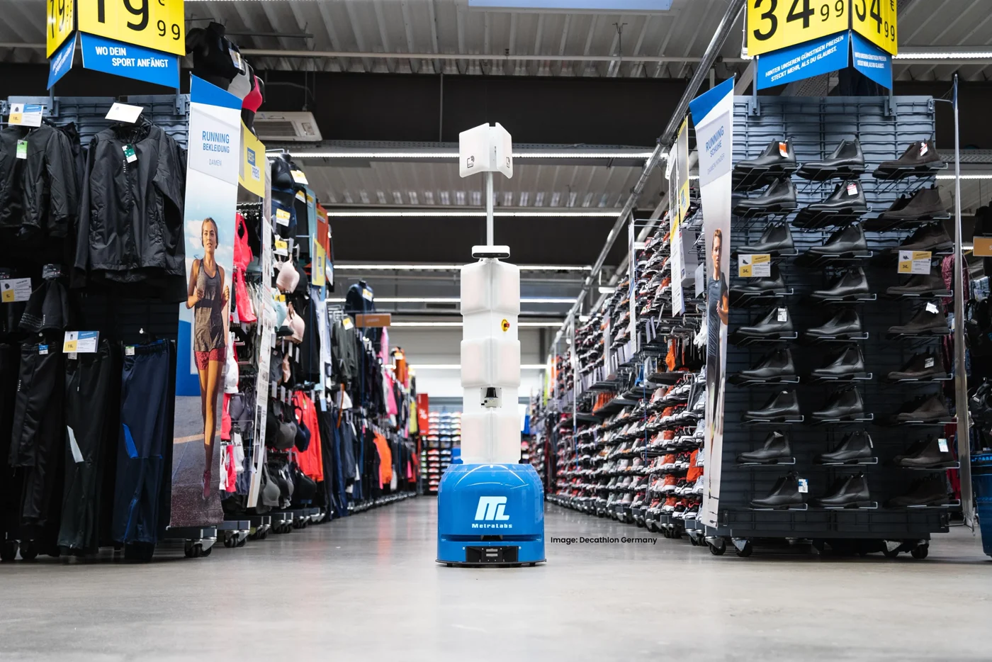 RFID inventory scanning in a Decathlon retail aisle