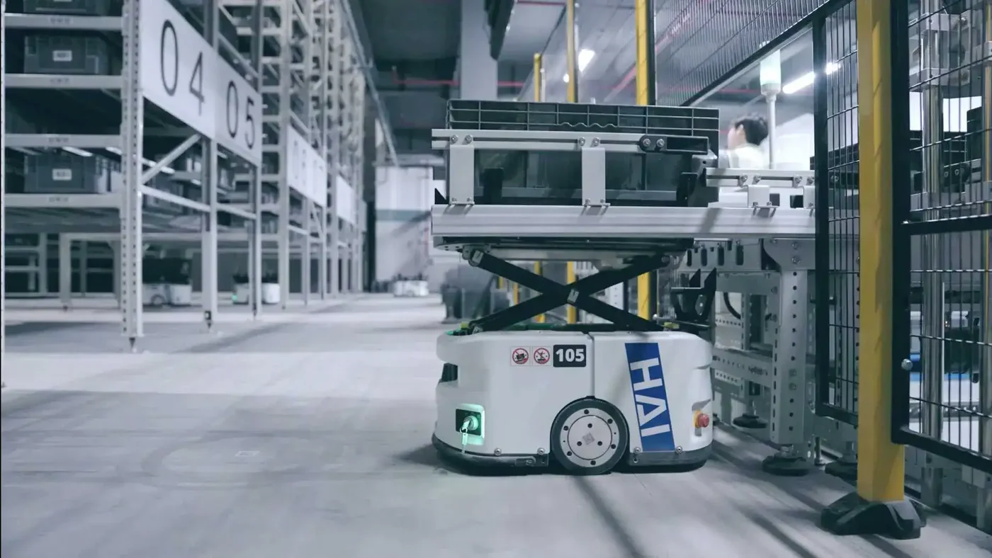 Inbound and outbound load transport by companion AMRs